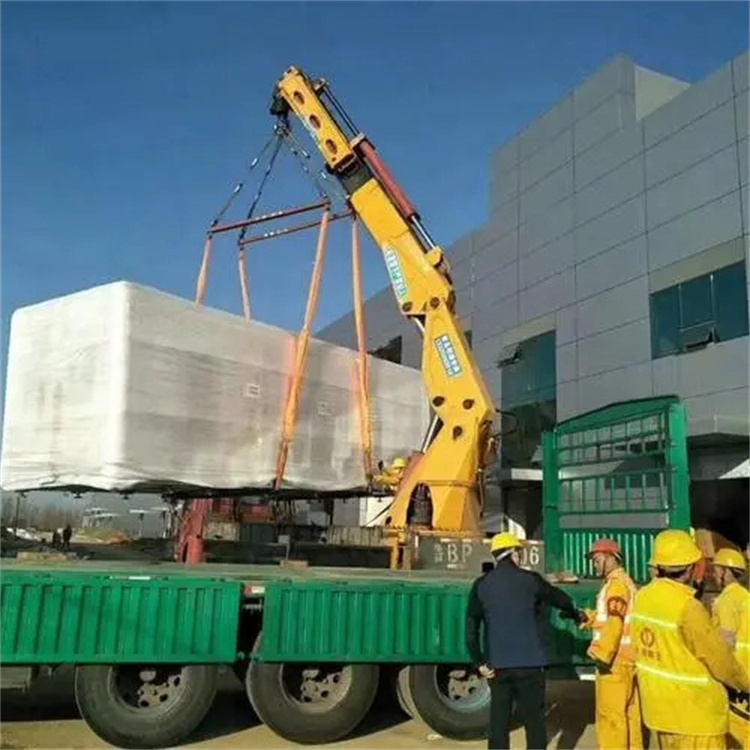 连云随车吊是否可以进行长途运输