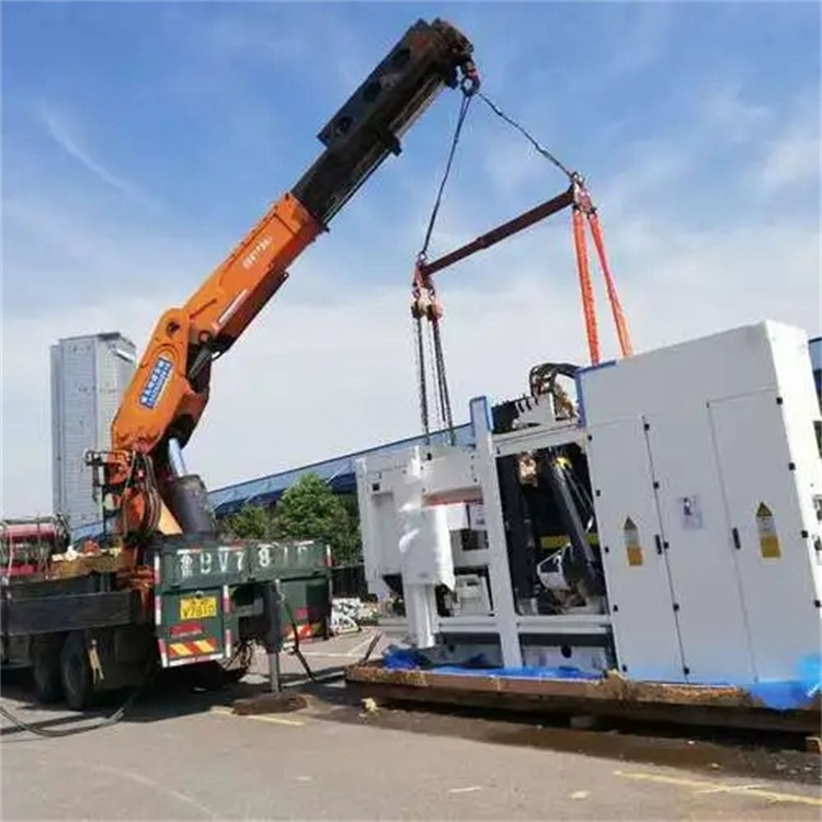 连云附近小吊车联系方式|8-16吨|本地及时服务